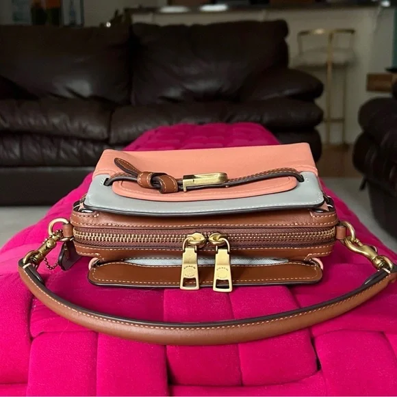 SOLD LIVE Coach 1941 - 2022 Peach & Brown Glove-tanned Leather Crossbody - Picture 9 of 16